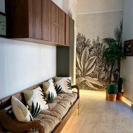 Jungle Boutique Bed & Breakfast Salerno