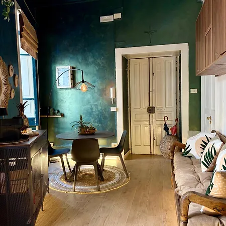 Jungle Boutique Bed & Breakfast Salerno